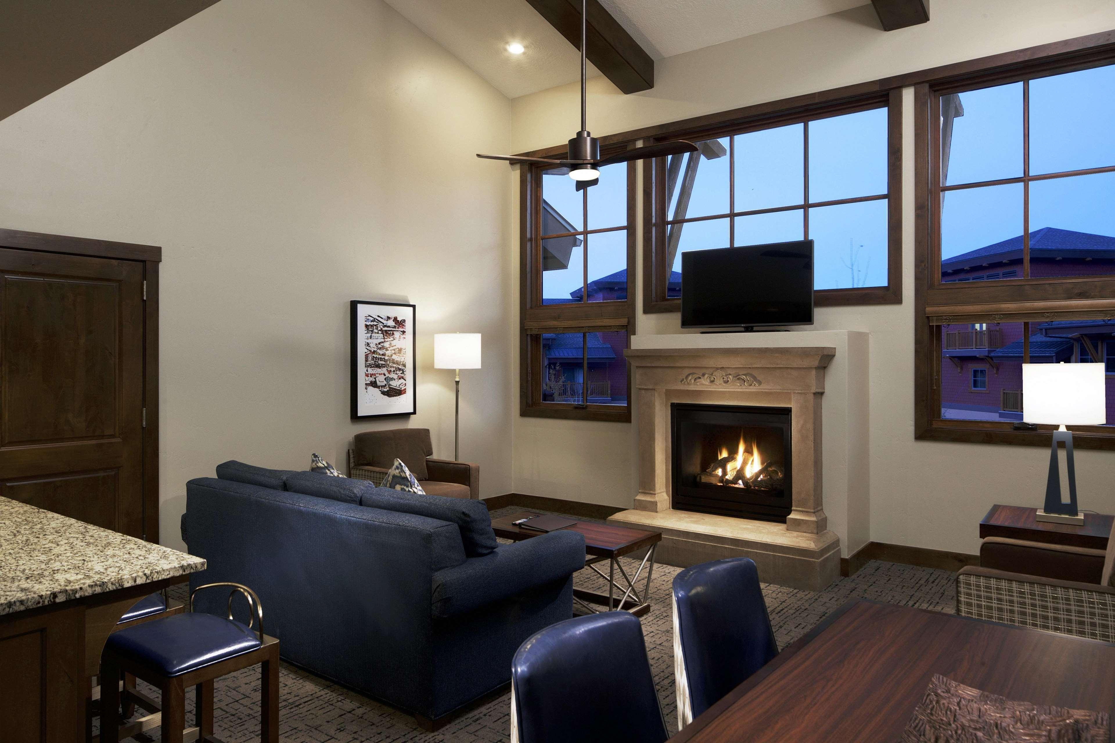 Hilton Grand Vacations Club Sunrise Lodge Park City Exterior photo
